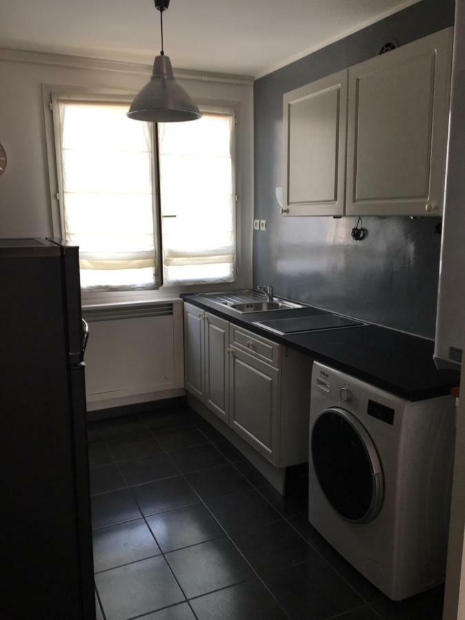 Appartement Deux Chambres Salon Parking Rouen Kindarena Exterior photo